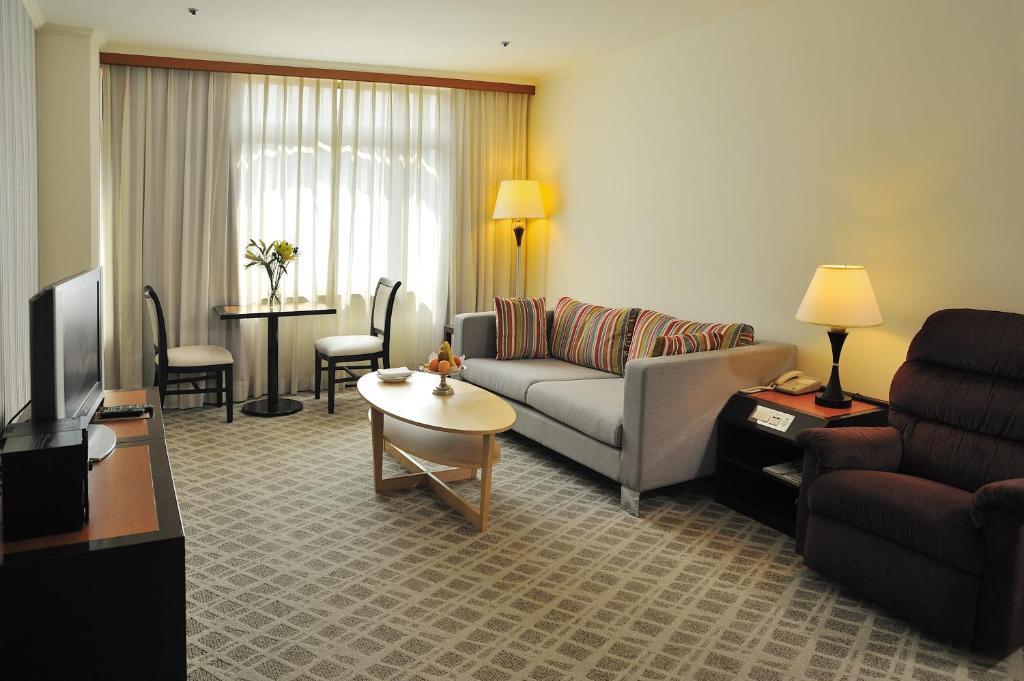 ฮาวาร์ด พลาซ่า โฮเต็ล Hotel เกาสง ห้อง รูปภาพ Living room