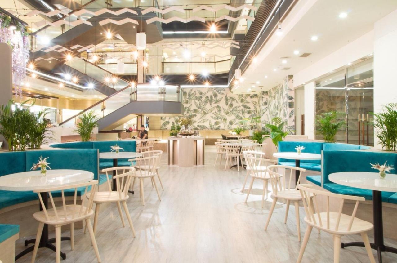 ฮาวาร์ด พลาซ่า โฮเต็ล Hotel เกาสง ภายนอก รูปภาพ The interior of the restaurant